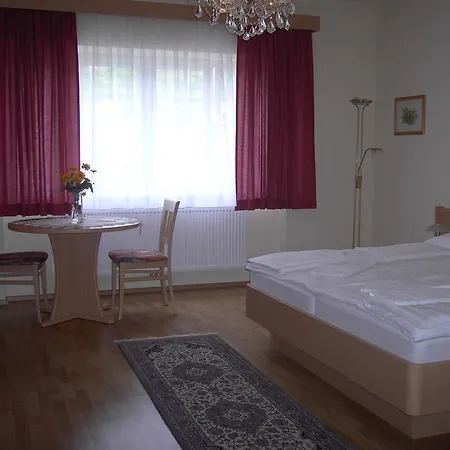 Rudolf U. Sandra Denk Privatunterkunft Wösendorf