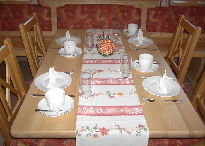 Gaestehaus Rudolf U. Sandra Denk *