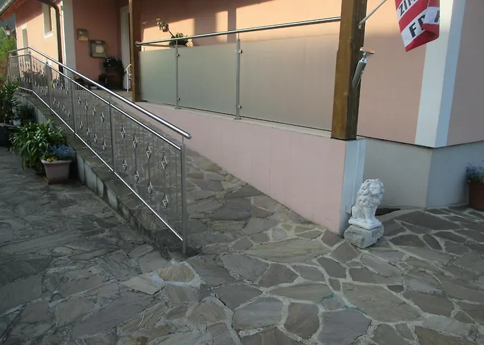 Gaestehaus Rudolf U. Sandra Denk * Wösendorf