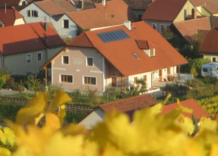 Gaestehaus Rudolf U. Sandra Denk Ubytování v soukromí Wösendorf